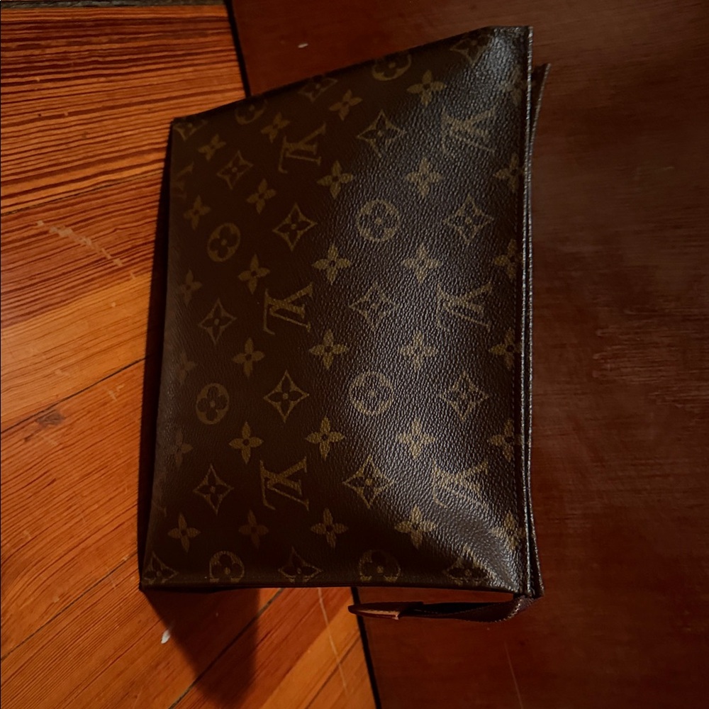 Louis Vuitton Monogram Toiletry Bag in Brown